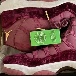 BRAND NEW and NEVER WORN! Velvet Maroon Nike Air Jordan 11 Heiress. 9.5
